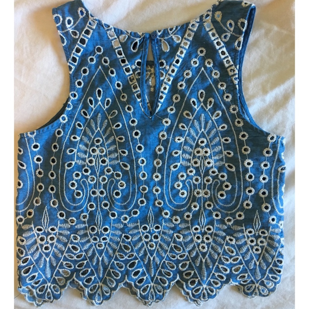 Embroidered Top - Picture 2 of 4